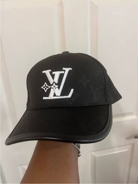 Cute fashion Black Monogram Baseball Cap